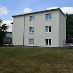 Zwei Raben