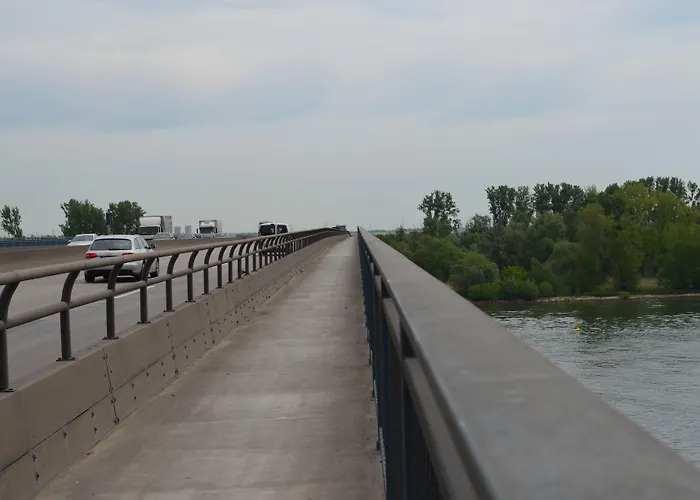 Zwei Raben ゲストハウス マインツ