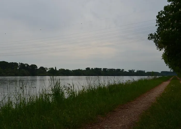 ゲストハウス Zwei Raben