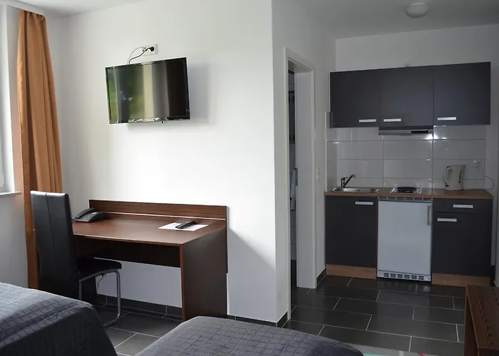 בית הארחה Zwei Raben 3*